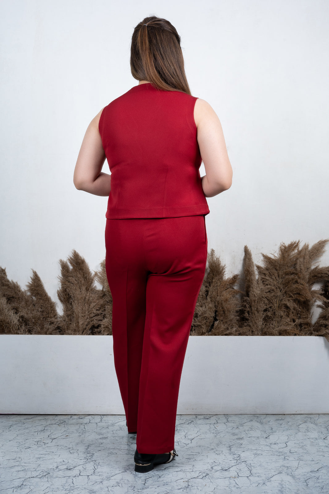 VISHIMA Regular Straight Leg Trousers with pockets | Red