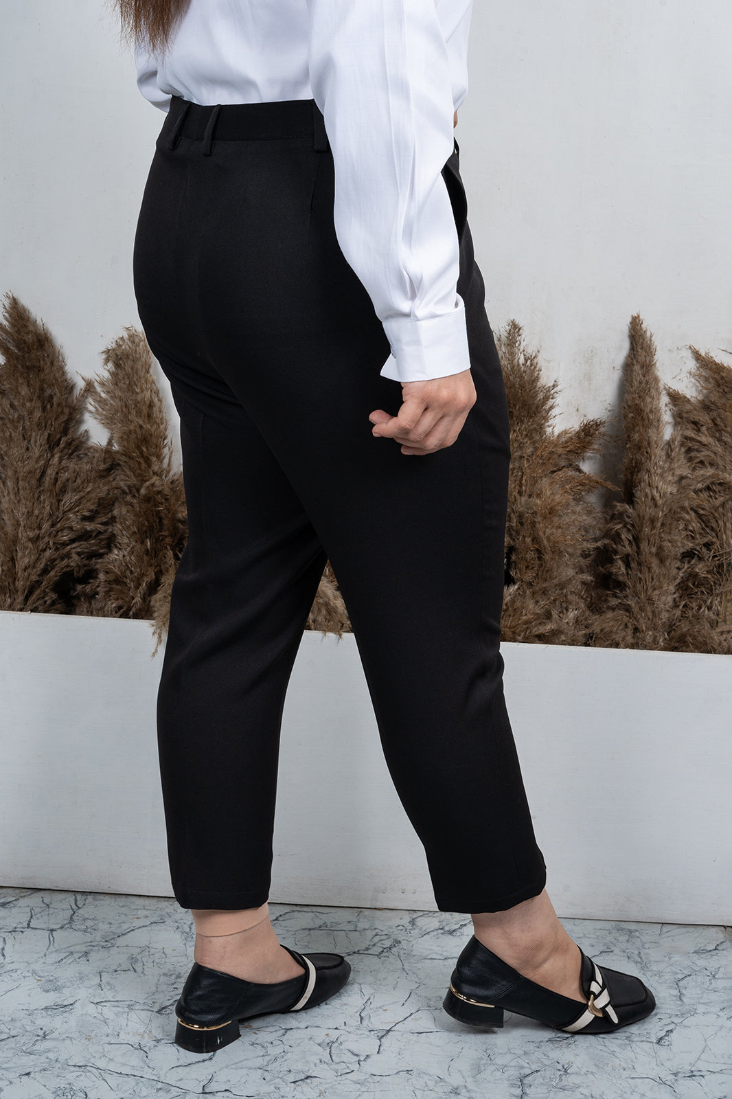 VISHIMA 3-Piece Elegant Waistcoat Suit | Black & White