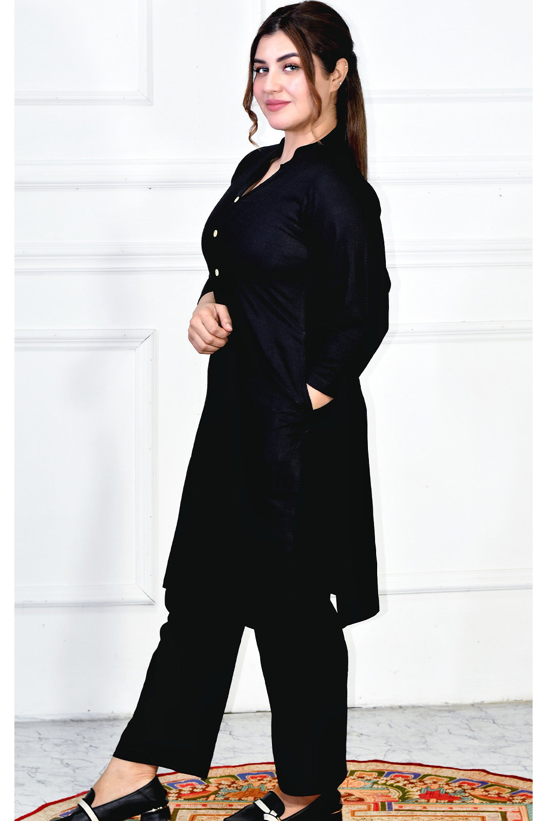 VISHIMA Cotton Linen Long Kurta | Black